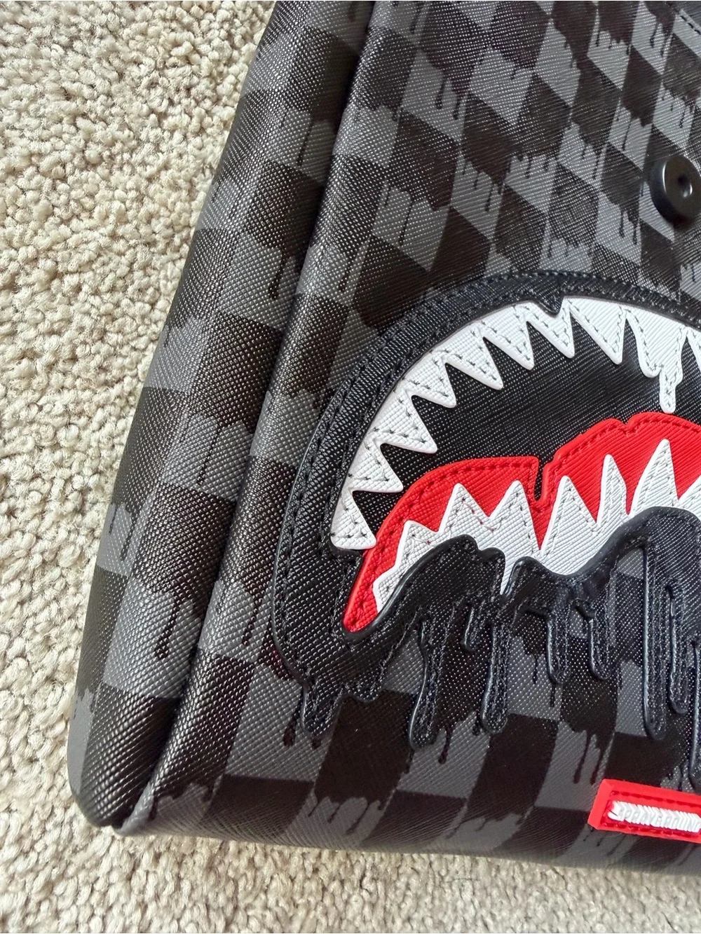 Sprayground Sawtooth Sharks In Paris Messenger Sling 🔥 Stylish Shoulder Bag NWT